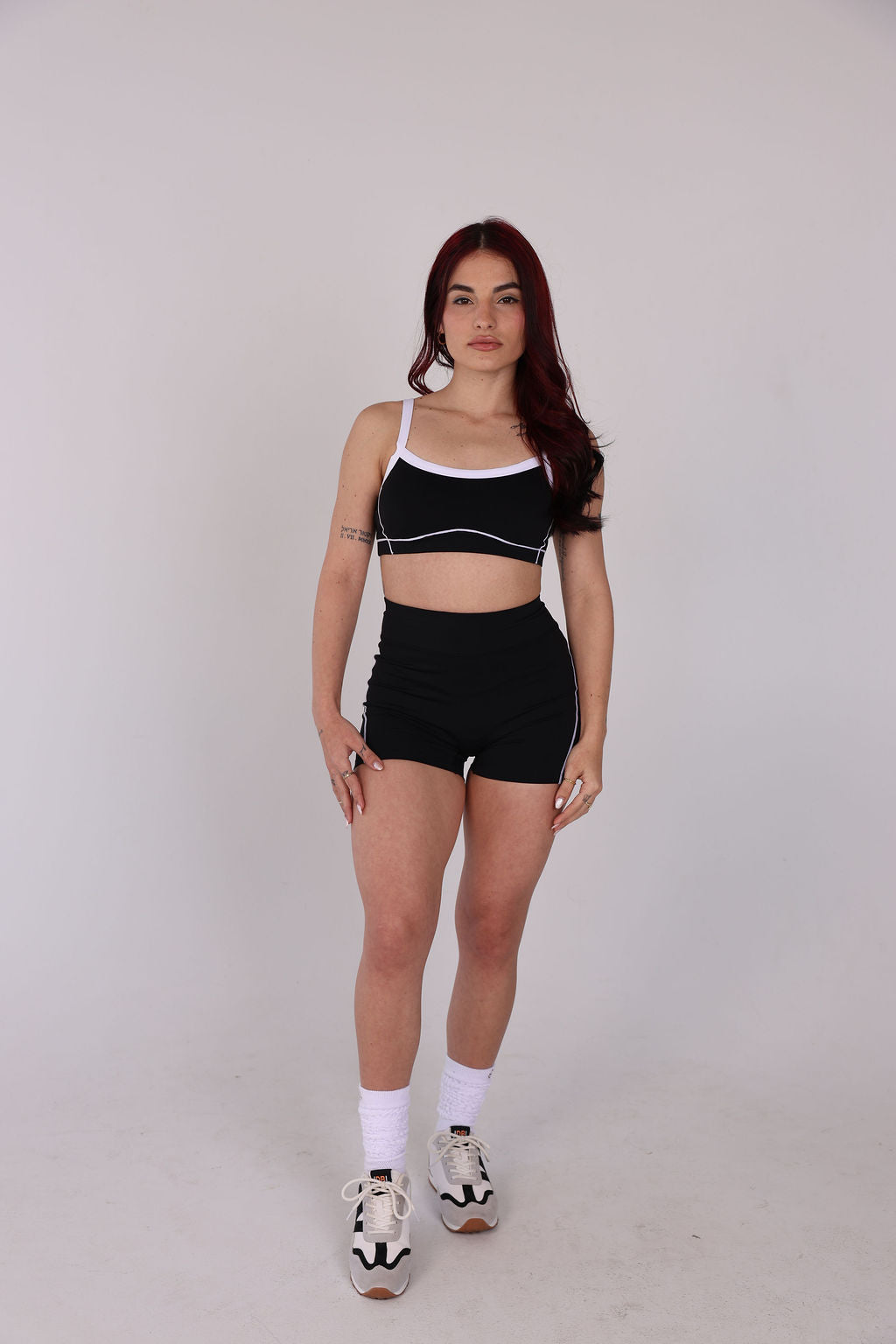 Balance Sculpt Set – Black & Ivory